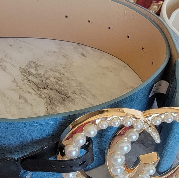 FASHION BELTS WHOLESALE LOT OF 100 MIX COLORS - Picture 12 of 14